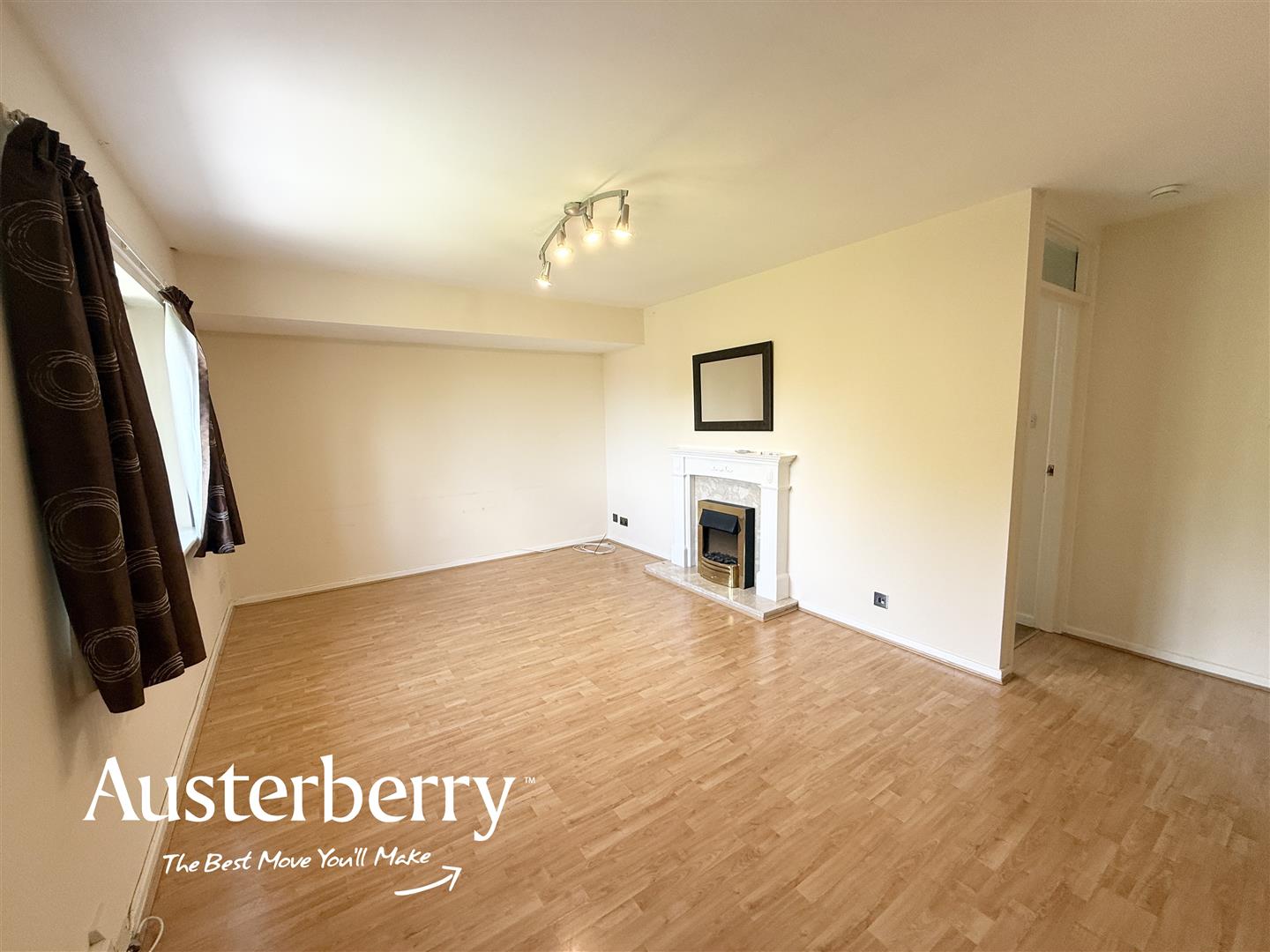 2 bed property in Glebedale Road, Stoke-On-Trent